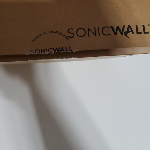 NWTSonicWall TZ370 Wireless AC Network Security Appliance (02-SSC-2827) - Picture 12 of 12